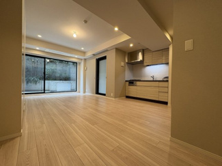 【キッチン】 | パークアクシスプレミア表参道 | ※写真は同タイプ住戸です。