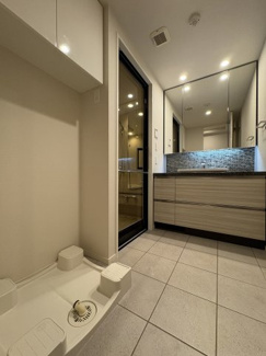 【バルコニー】 | パークアクシスプレミア表参道 | ※写真は同タイプ住戸です。