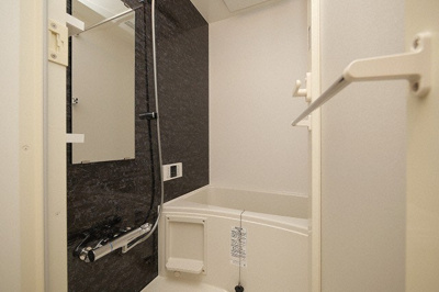 【浴室】 | バウスフラッツ新大阪 | お風呂で日々の疲れを落としましょう