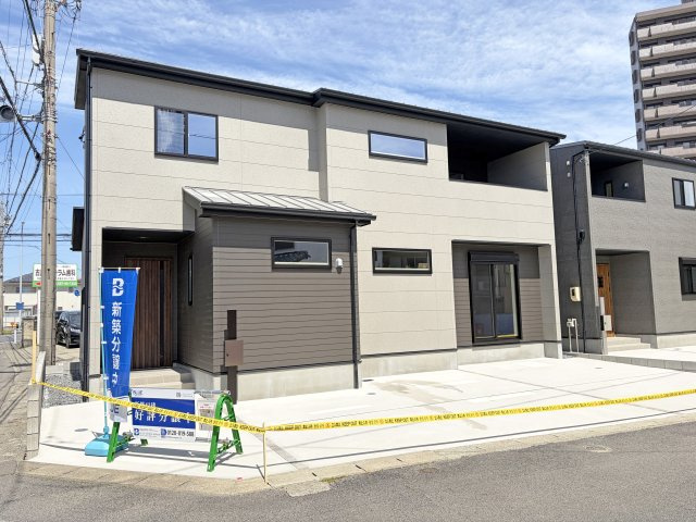 【江南市古知野町宮裏 全2邸 1号棟】南西角地×全室南向き