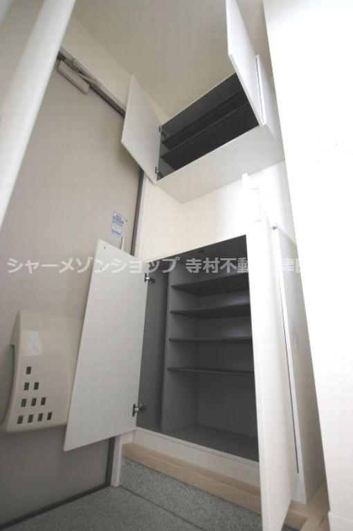 エトワールの玄関