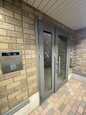 サニーコート８のエントランス