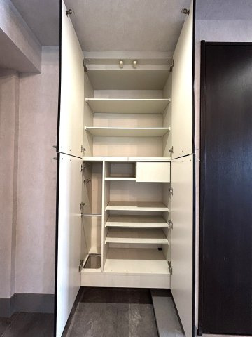 【収納】 | □■グランシティ湘南海岸マリナージュスクエア■□