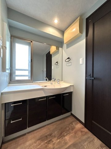 【独立洗面台】 | □■グランシティ湘南海岸マリナージュスクエア■□