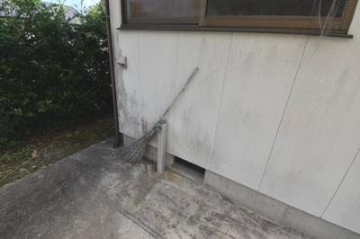 【設備】 | 樋脇町市比野字平田 戸建 | 室外洗濯機置場
