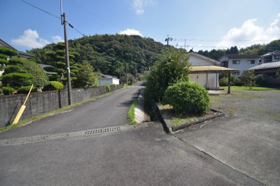 【前面道路含む現地写真】 | 樋脇町市比野字平田 戸建