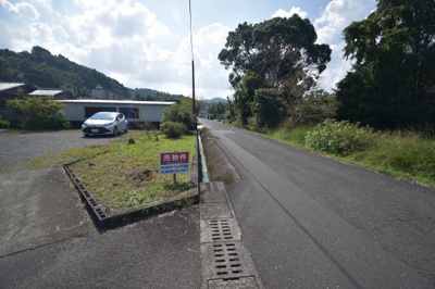【前面道路含む現地写真】 | 樋脇町市比野字平田 戸建