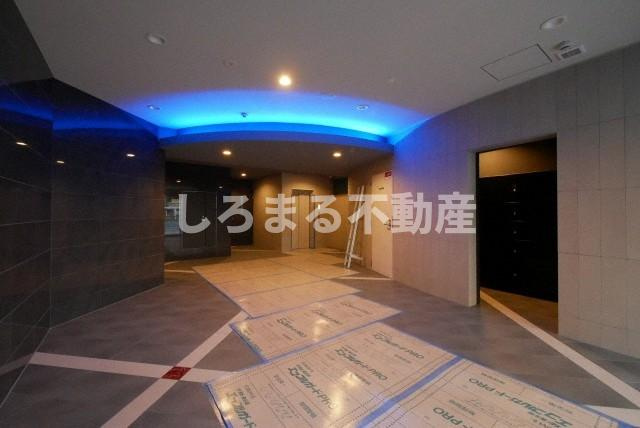 セレニテ難波リアンのロビー