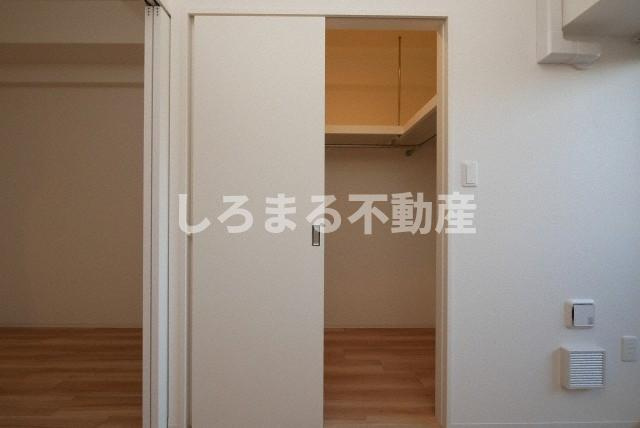 セレニテ難波リアンの収納