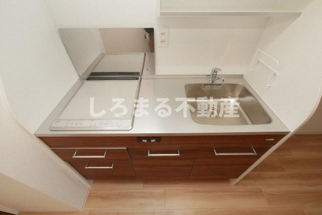 セレニテ難波リアンのキッチン