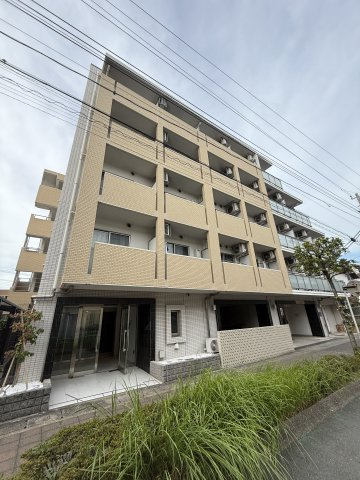エマーレ行徳