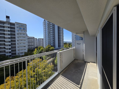 【バルコニー】 | セレノ藤原台B棟 | 南向きで陽当り・通風良好です。