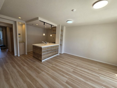 【居間・リビング】 | セレノ藤原台B棟 | 即ご入居可能です。