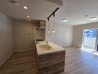 【キッチン】 | セレノ藤原台B棟 | すっきりシンプルなキッチンです。