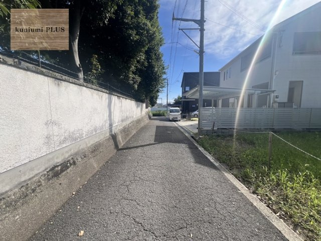 奈良県大和郡山市植槻町の前面道路含む現地写真
