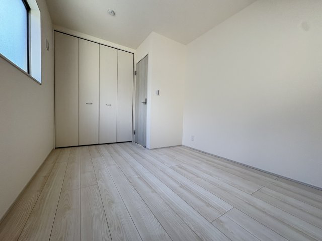 明石市魚住町錦が丘１丁目新築戸建２号棟の洋室