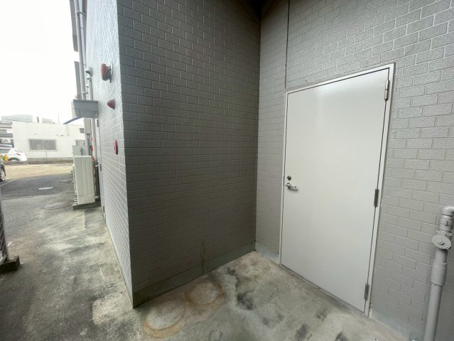 ファミール朝日の外観