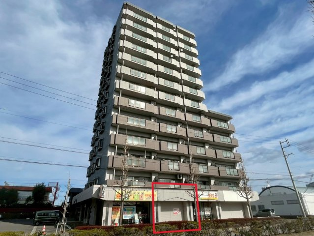 ファミール朝日の外観