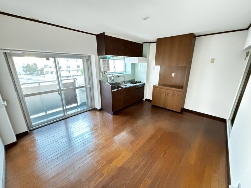 明舞第6団地14号棟の居間・リビング