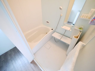 【浴室】 | 長生郡白子町剃金　平家中古戸建 | 内装リフォーム済み令和3年9月1LDK平家 リビング約27帖システムキッチンユニットバス敷地約96坪