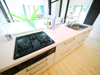 【キッチン】 | 長生郡白子町剃金　平家中古戸建 | 内装リフォーム済み令和3年9月1LDK平家 リビング約27帖システムキッチンユニットバス敷地約96坪