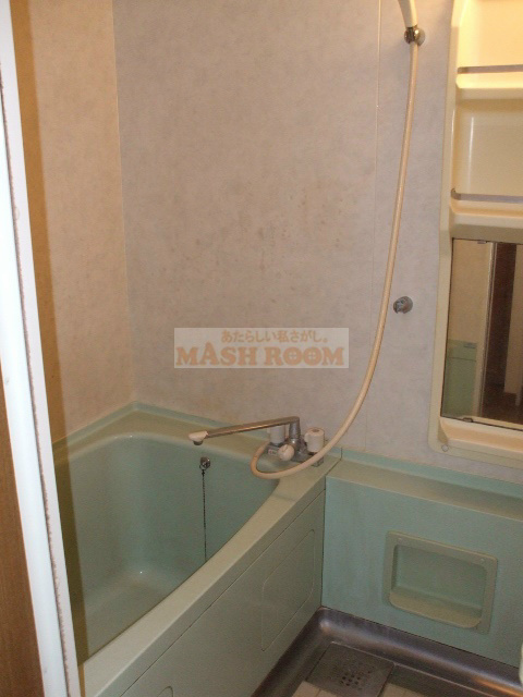 メゾンニッセイ中野の浴室