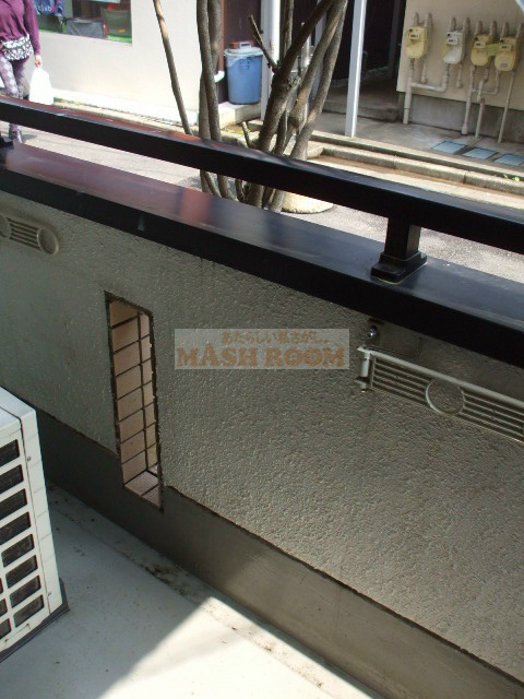 メゾンニッセイ中野のバルコニー