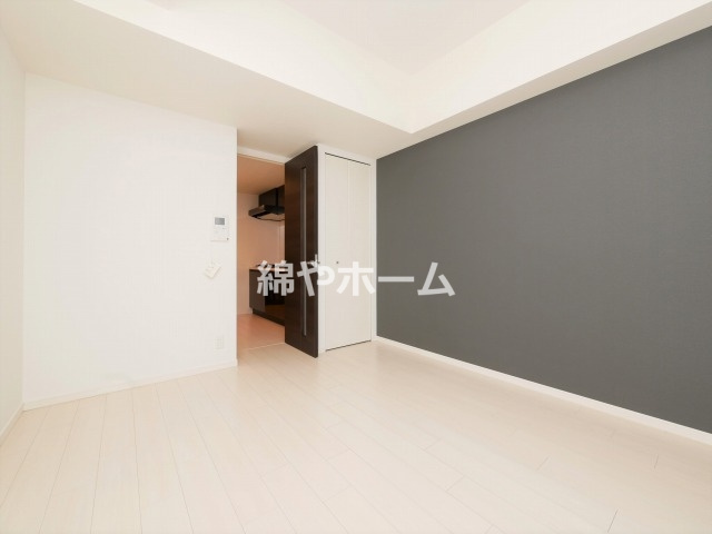 レオンコンフォート難波サウスゲートの洋室|コンパクトで使いやすい洋室です