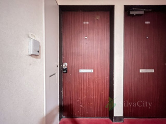 【玄関】 | 中野ブロードウェイ | 玄関