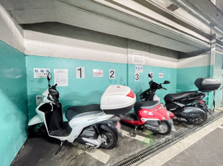 【駐車場】 | 中野ブロードウェイ | バイク置き場