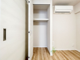 【収納】 | 中野ブロードウェイ | クローゼット　洋室1