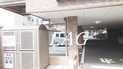 【駐車場】 | セモア中山 | 駐車場です。