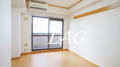 【居間・リビング】 | セモア中山 | 洋室のお部屋です。