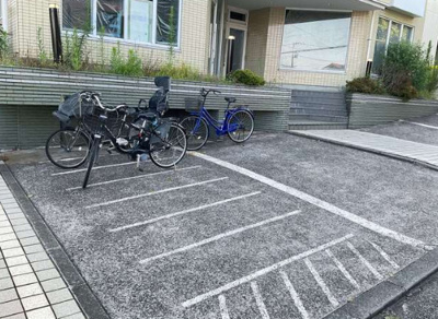 【駐車場】 | マイポートMG | 駐車場３区画、駐輪スペース付