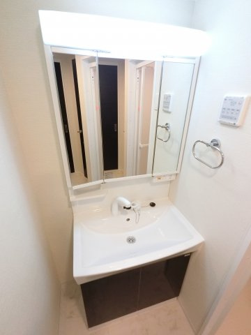 【独立洗面台】