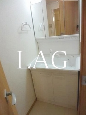 【独立洗面台】 | フェリーチェ子安 | 独立洗面台です。