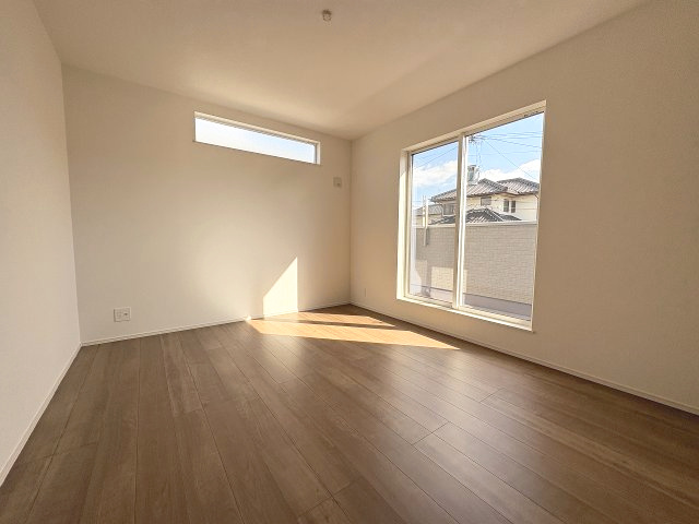 【寝室】 | 大野城市第3緑ヶ丘4丁目　1号棟（全1棟）【仲介手数料無料・0円】 | 現地写真。