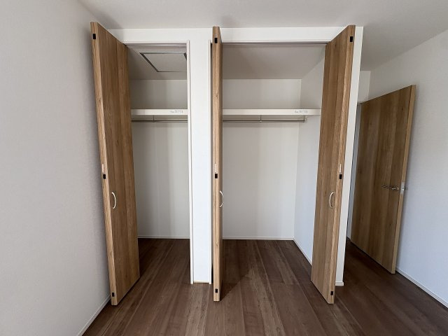 【収納】 | 大野城市第3緑ヶ丘4丁目　1号棟（全1棟）【仲介手数料無料・0円】 | 現地写真。