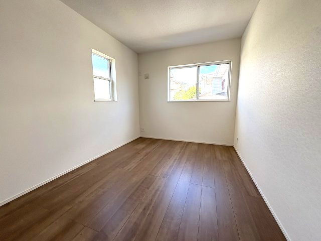 【子供部屋】 | 大野城市第3緑ヶ丘4丁目　1号棟（全1棟）【仲介手数料無料・0円】 | 現地写真。