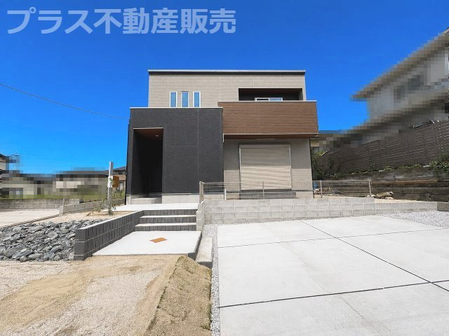 【外観】 | 大野城市第3緑ヶ丘4丁目　1号棟（全1棟）【仲介手数料無料・0円】 | 現地写真。プラス不動産販売なら、現場の全ての棟をまとめてご見学頂けます。