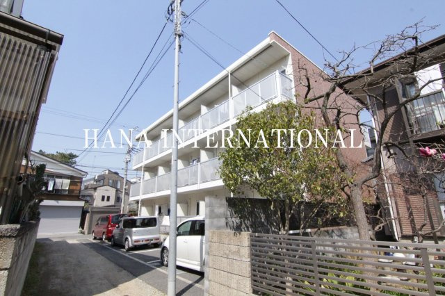 レオパレスアミティエの外観