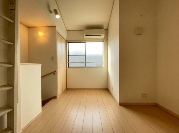 シャイニーソフト高円寺の内装