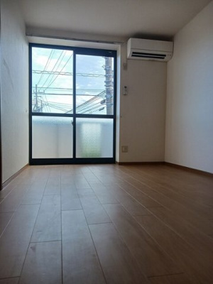 【居間・リビング】 | アーバンレジデンスＡ | ゆったりとしたリビングです