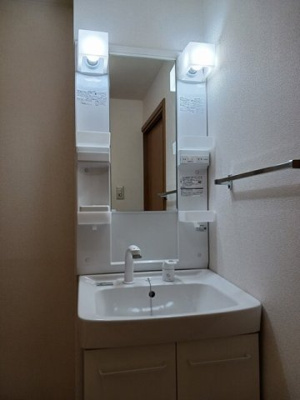 【洗面所】 | アーバンレジデンスＡ | コンパクトで使いやすい洗面所