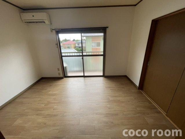 グリーンハイツ大紀の居間・リビング