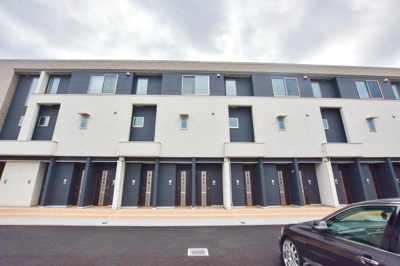 【エントランス】 | デスパシオ