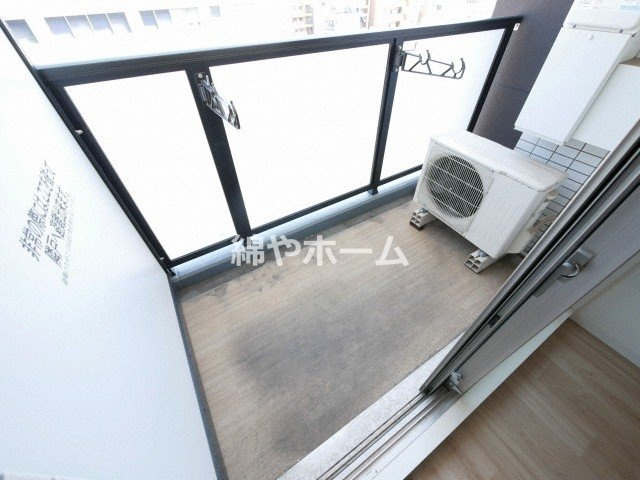 プレサンス難波ラフィーネのバルコニー|陽当たり良好なバルコニーです