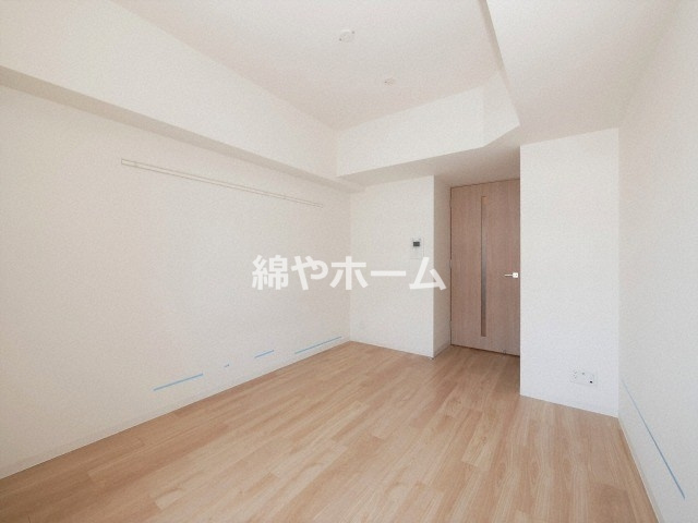 プレサンス難波ラフィーネの洋室|きれいな洋室です