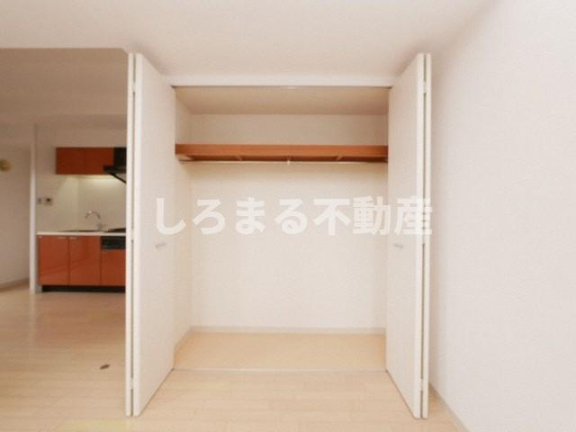 ウィルテラスなんば南の収納