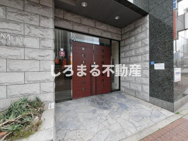 ウィルテラスなんば南のエントランス